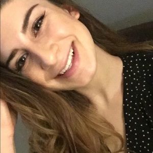 Meet your Posher, Justine